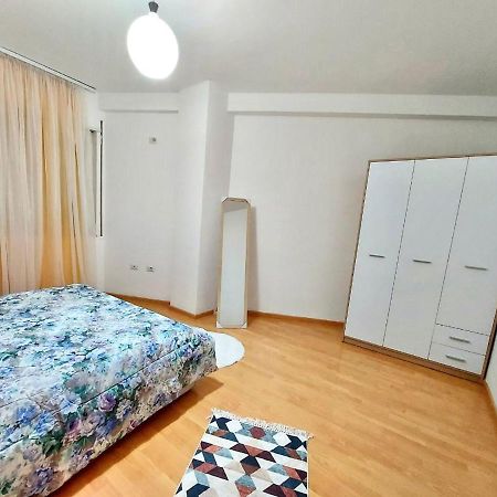 Cafi Apartments Tirana Bagian luar foto