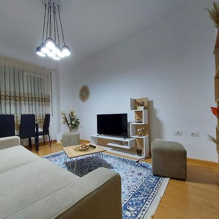 Cafi Apartments Tirana Bagian luar foto
